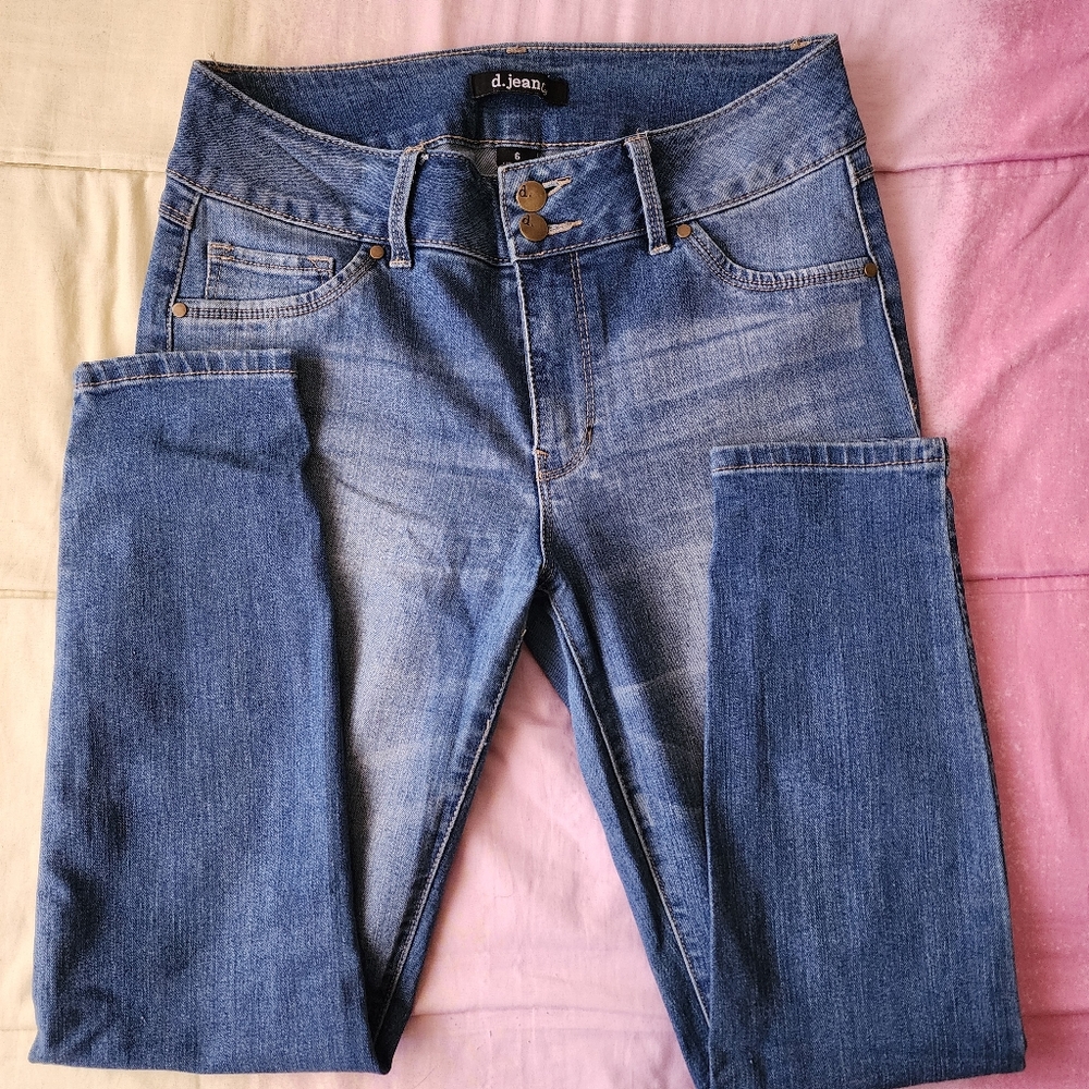 Denim stretchy d.jeans skinny jeans size 6